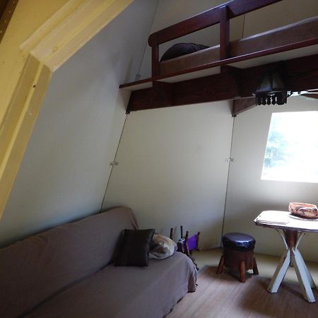 Aux Tipis De La Riviere Sauvage Villa Saint Romain Buitenkant foto