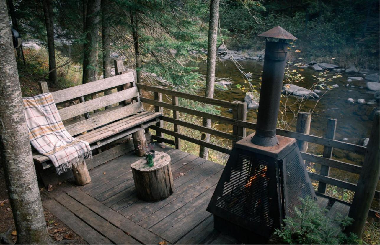 Aux Tipis De La Riviere Sauvage Villa Saint Romain Buitenkant foto