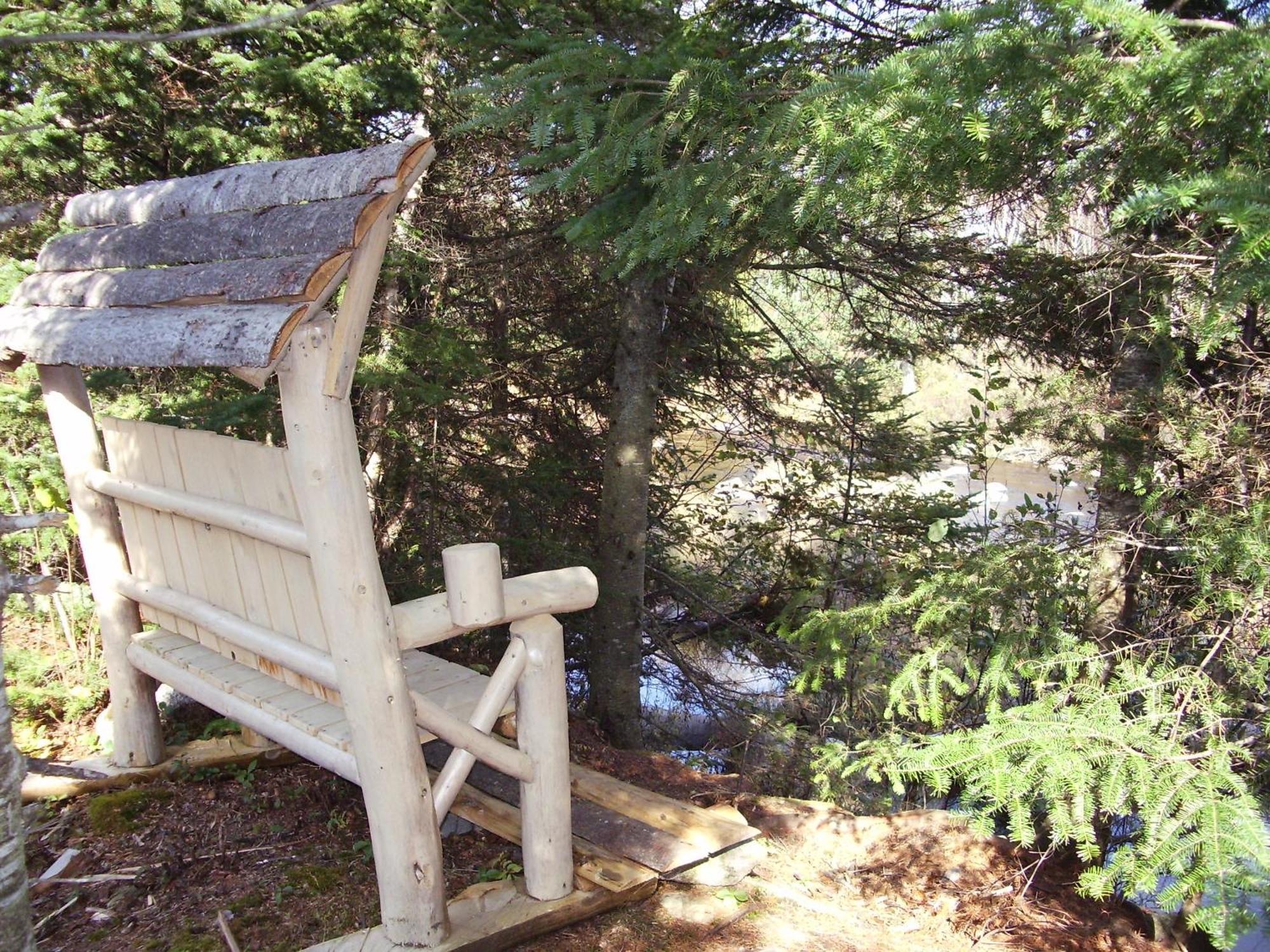 Aux Tipis De La Riviere Sauvage Villa Saint Romain Buitenkant foto