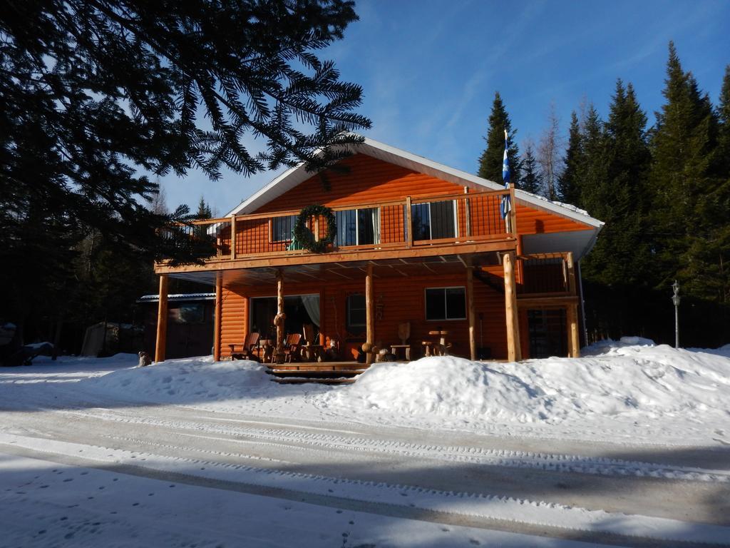 Aux Tipis De La Riviere Sauvage Villa Saint Romain Buitenkant foto