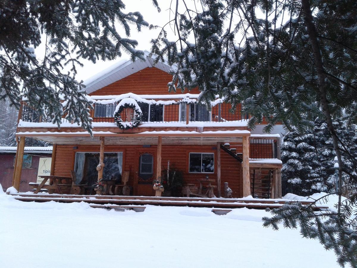 Aux Tipis De La Riviere Sauvage Villa Saint Romain Buitenkant foto